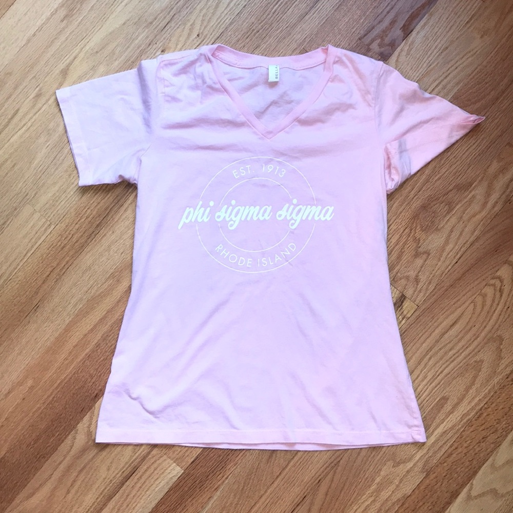 PHI SIGMA SIGMA RHODE ISLAND SHIRT PINK V NECK SIZE MEDIUM